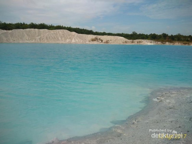 Danau Biru & Bukit Merah, Gambaran Sempurna Pulau Bangka