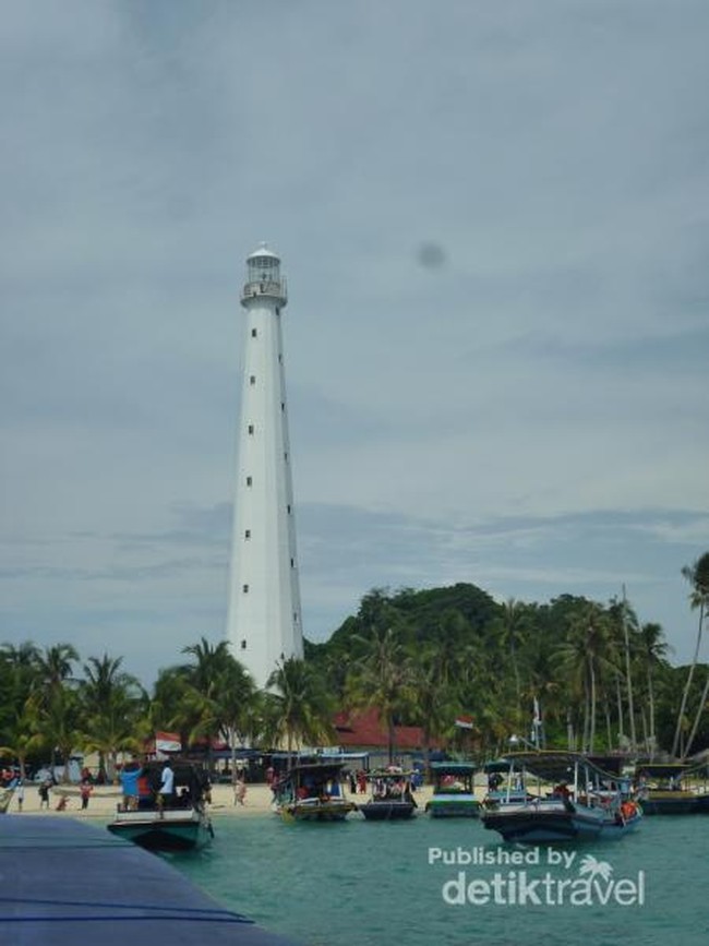 Dari Pantai Sampai Danau Memesona, Semua Ada di Belitung