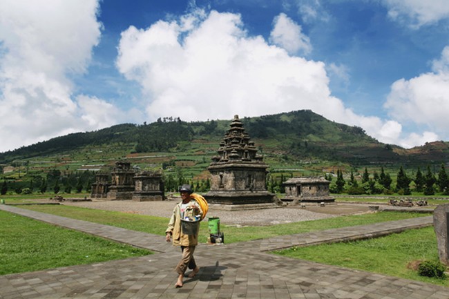 Dieng, Pesona Dataran Tinggi yang Tak Pernah Padam