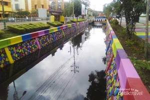 Dulu Kumuh, Kini Parit di Pekanbaru Ini Indah