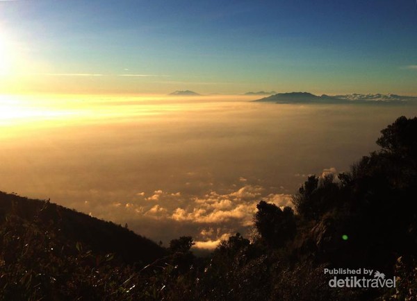 Foto Indah Nian Gunung Lawu