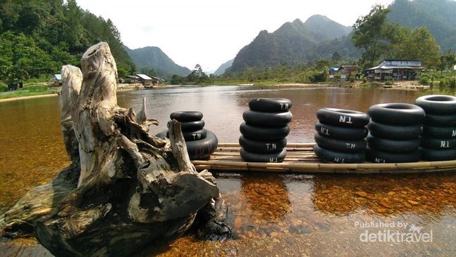 Foto: Telaga Sebening Kaca di Hulu Banda