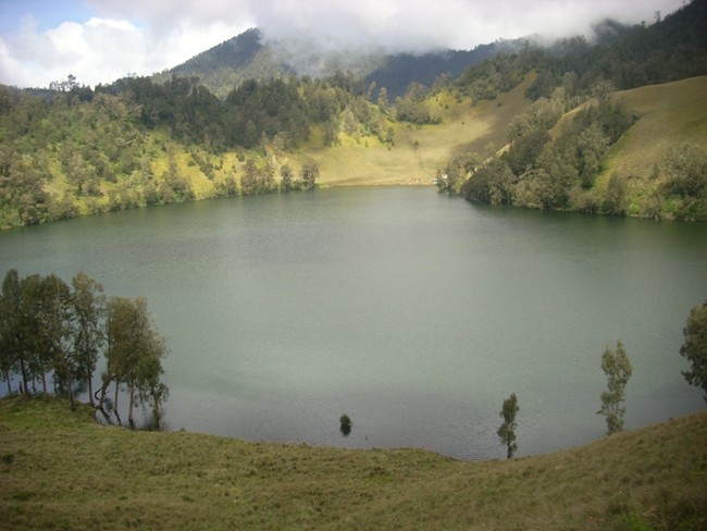Gunung Semeru Bromo dalam Teropong Foto