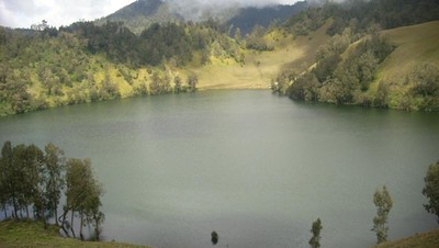 Gunung Semeru Bromo dalam Teropong Foto