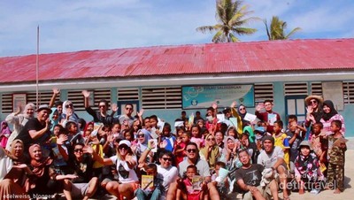 Halo! Ini Pulau Salissingan yang Mempesona