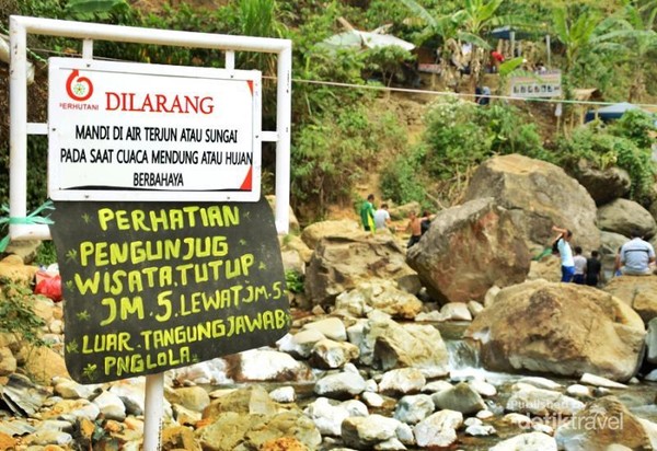 Hiking Seru Ke Curug Leuwi Hejo Di Sentul Bogor