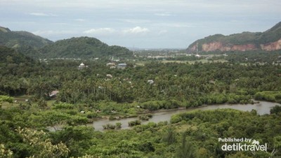 Indah Bumi Pertiwi di Bukit Siltstone Aceh Besar