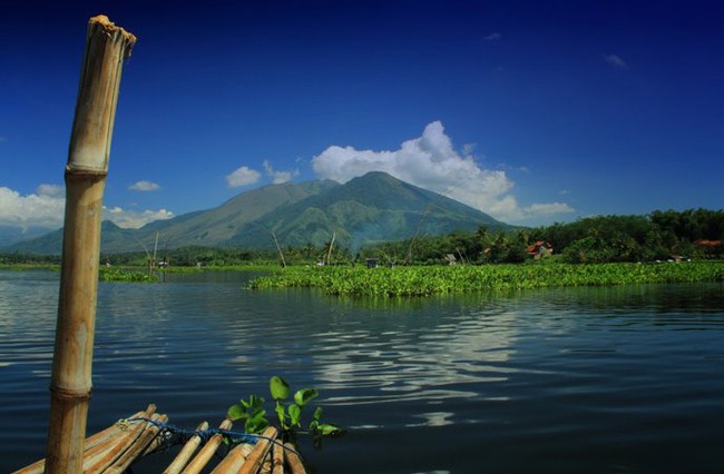 Indah Nian Alam dan Budaya Indonesia