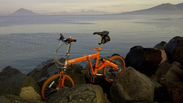 Indahnya Gowes Sepanjang Jalur Manado-Tomohon-Tondano