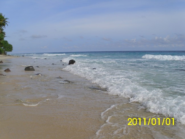 Indahnya Pantai Sumur Tiga, Sabang
