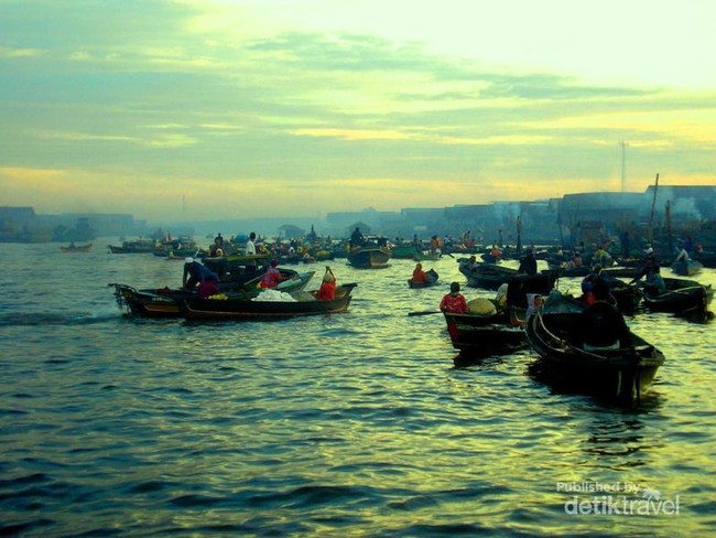 Ini Dia Dua Pasar Terapung Ikon Banjarmasin