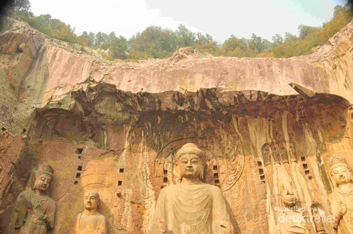 Ini Longmen, Petra dari China