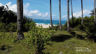 Ini Pantai Cantik di Banten yang Mungkin Kamu Belum Tahu