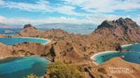 Keindahan pulau Padar saat musim kemarau