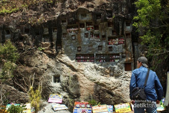 Inilah Pemakaman Toraja yang Terkenal