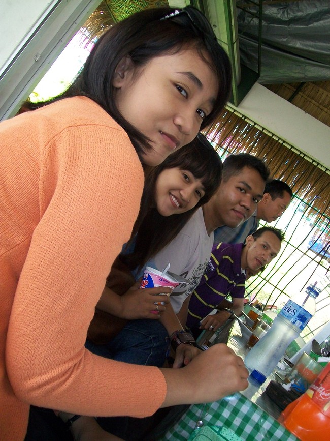 Jatim Park 2, Bersama Teman