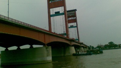 Jembatan Ampera Menjelang Sea Games