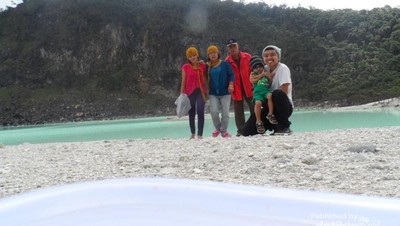 Kawah Putih, Destinasi Favorit Keluarga Saat Mudik ke Bandung