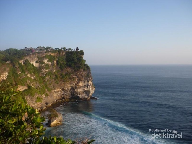 Keindahan Tebing Uluwatu, Nggak Ada Matinya!