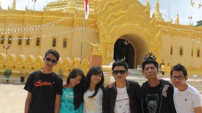 Lumbini, Wisata Religi Sambil Wisata Alam