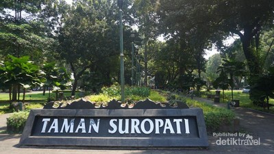 Mau Santai Sore atau Hilangkan Penat? Ke Taman Suropati Yuk