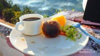 Menikmati Kopi arabika asli Maubisse sambil melihat bentangan alam