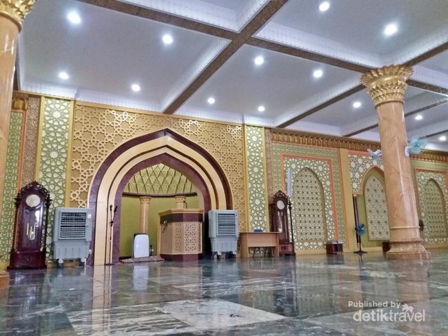 Megahnya Masjid Agung Istiqamah Tapaktuan di Aceh