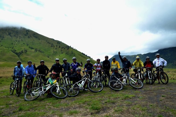 Bromo Lewat Ngadas Dengan Sepeda