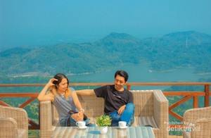 Mendadak Puitis di Kalibiru yang Romantis