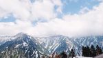 Mengagumi Alpine Route Jepang di Musim Semi, Membelah Gunung