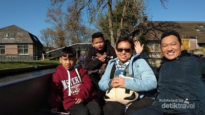 Menikmati Giethoorn, Sudut Pedesaan Negeri Kincir Angin
