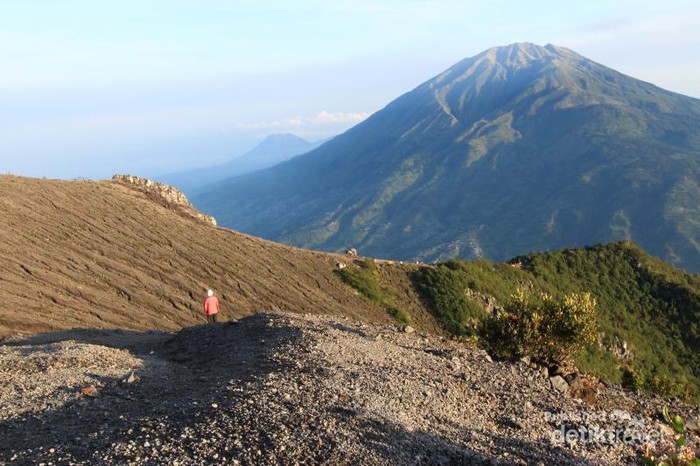 Menikmati Keheningan di Pasar Bubrah Merapi