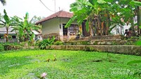 Suasana asri dan tenang
