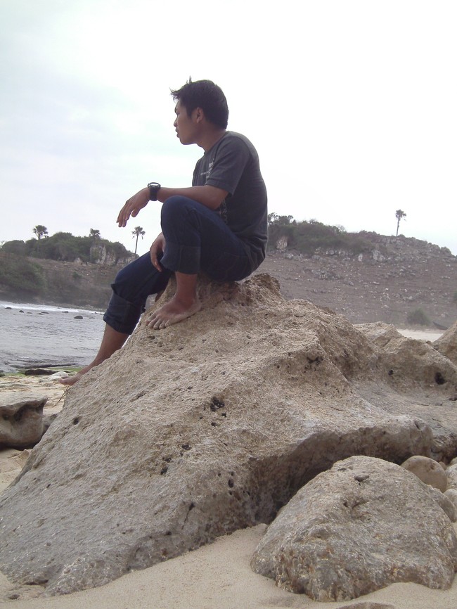 Menjelajah Perbukitan Selatan Blitar