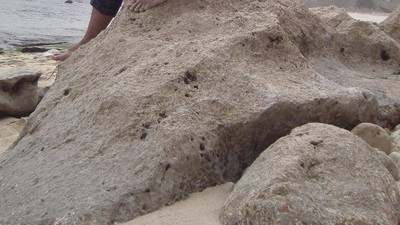 Menjelajah Perbukitan Selatan Blitar