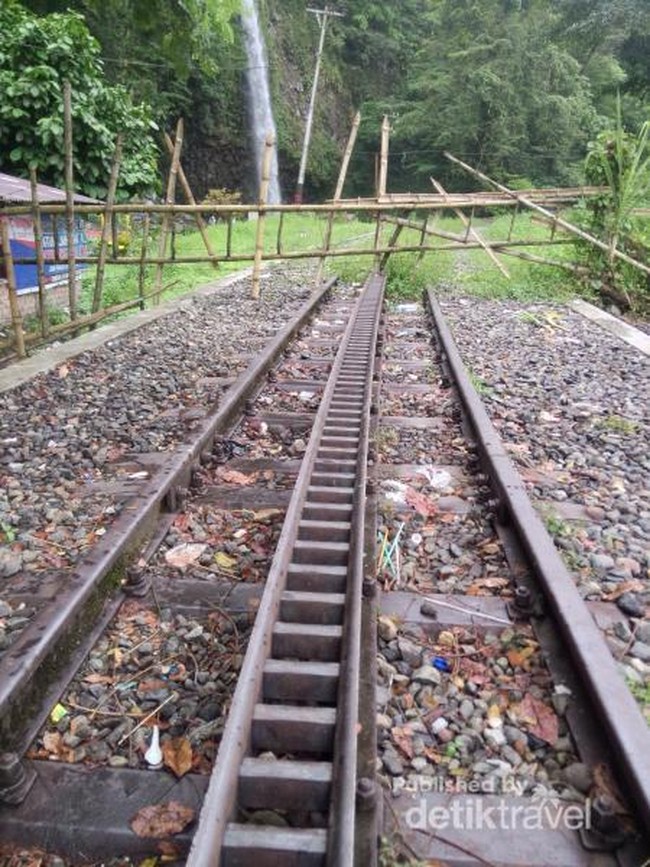 Menunggu Rel Kereta Bergerigi Lembah Anai Diaktifkan Kembali