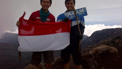Menutup Tahun di Gunung Slamet