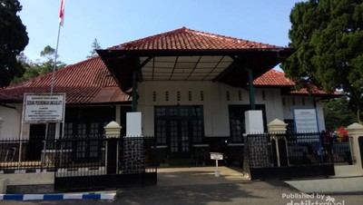 Napak Tilas Kemerdekaan RI di Gedung Linggarjati
