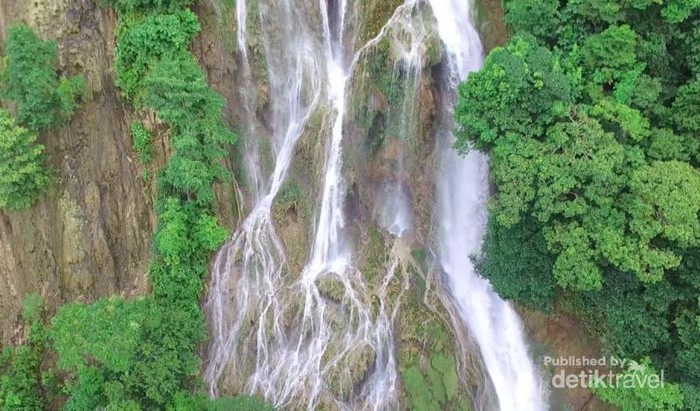 NTT Punya Air Terjun Secantik Ini