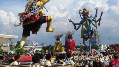 Ogoh-ogoh Bikin Heboh di Monas