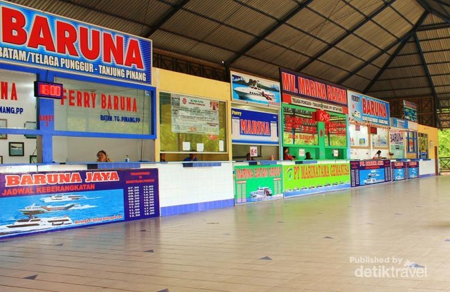 Pantai Indah & Durian Murah di Tanjung Pinang