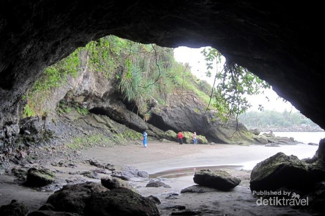 Pantai-pantai Cantik di Kebumen