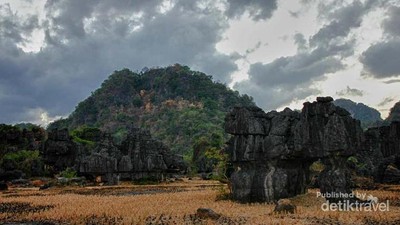 Pegunungan Karst Spektakuler dari Sulawesi