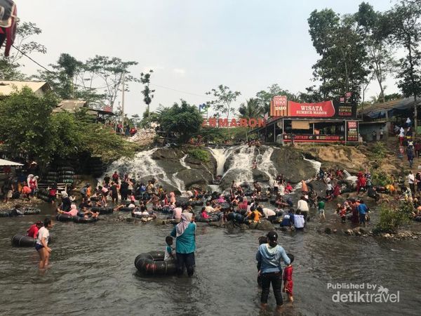 Pemandian yang Viral di Malang
