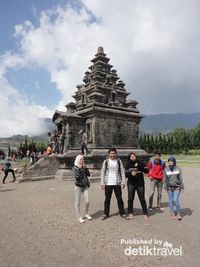 Pesona Dieng, Candi Arjuna Dan Kawah Sikidang