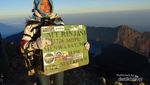 Pesona Rinjani yang Dirindukan Para Pendaki
