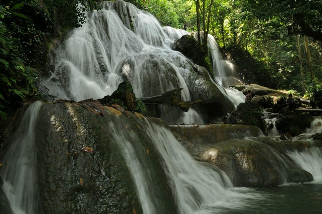 Pesona Surga di Air Terjun Matabuntu