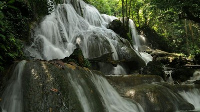 Pesona Surga di Air Terjun Matabuntu
