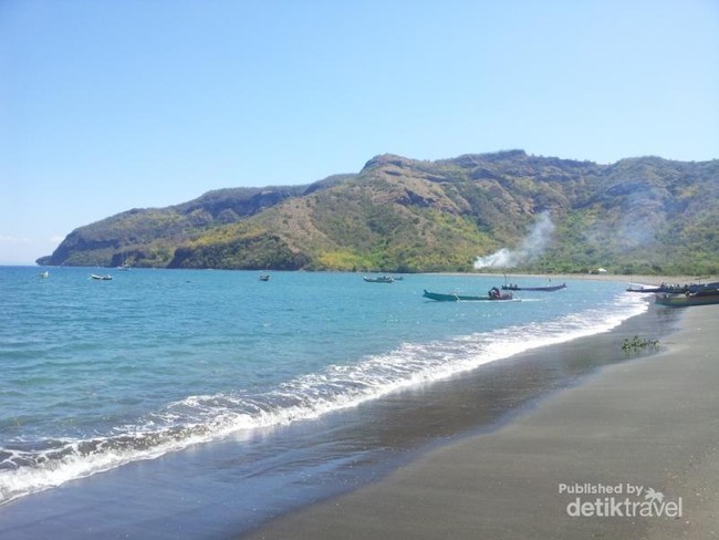 Pintu Gerbang Cantik Pulau Sumbawa