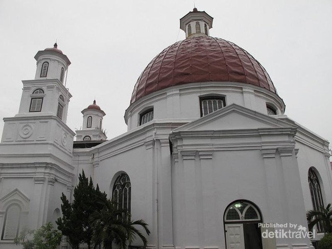 Potret Gereja Kuno yang Jadi Ikon Kota Lama Semarang